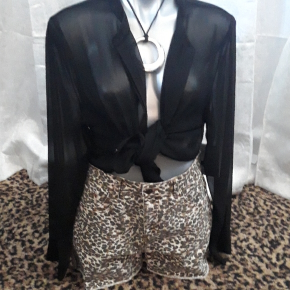 Chelsea & violet frayed leopard animal print shorts Daisy Dukes NEW 27 29 HOT - Picture 6 of 10